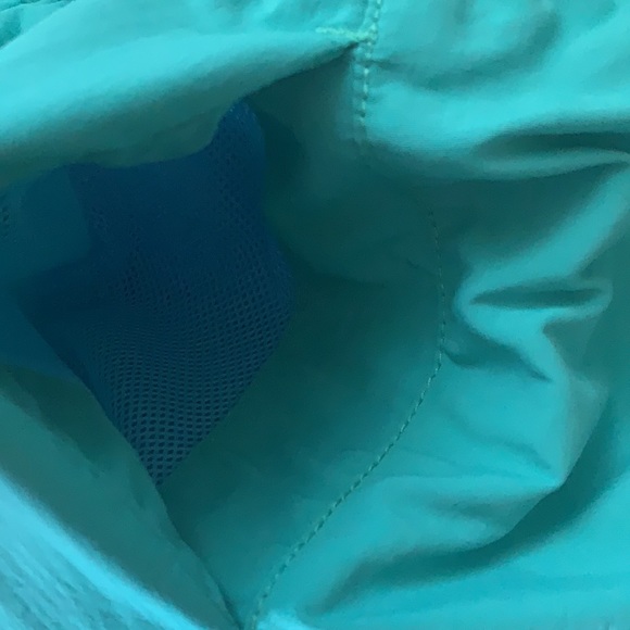 Tommy Bahamas - Picture 5 of 8